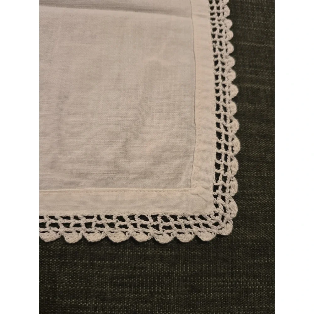 Vintage White Linen Small Tabletop Mat Lace Trim Hand Embroidered Floral 13x11